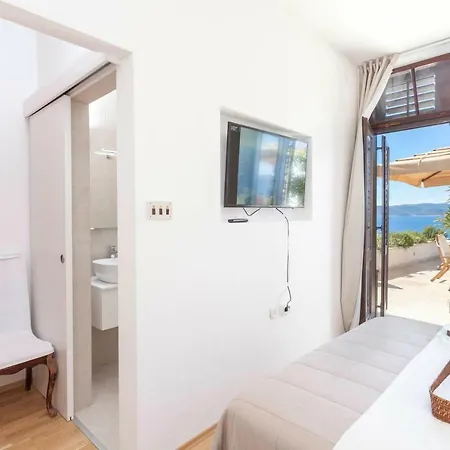 Casa de hóspedes Mate Ledic 3*